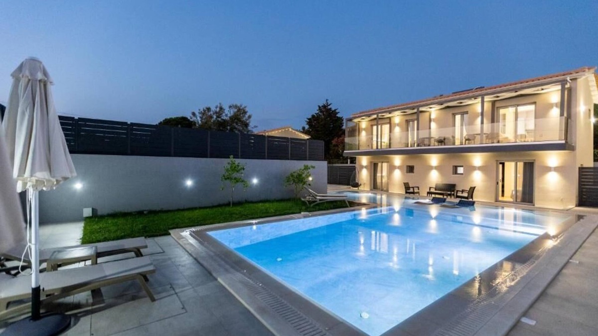 Agios Ioannis Villa | Villa with Private Pooln