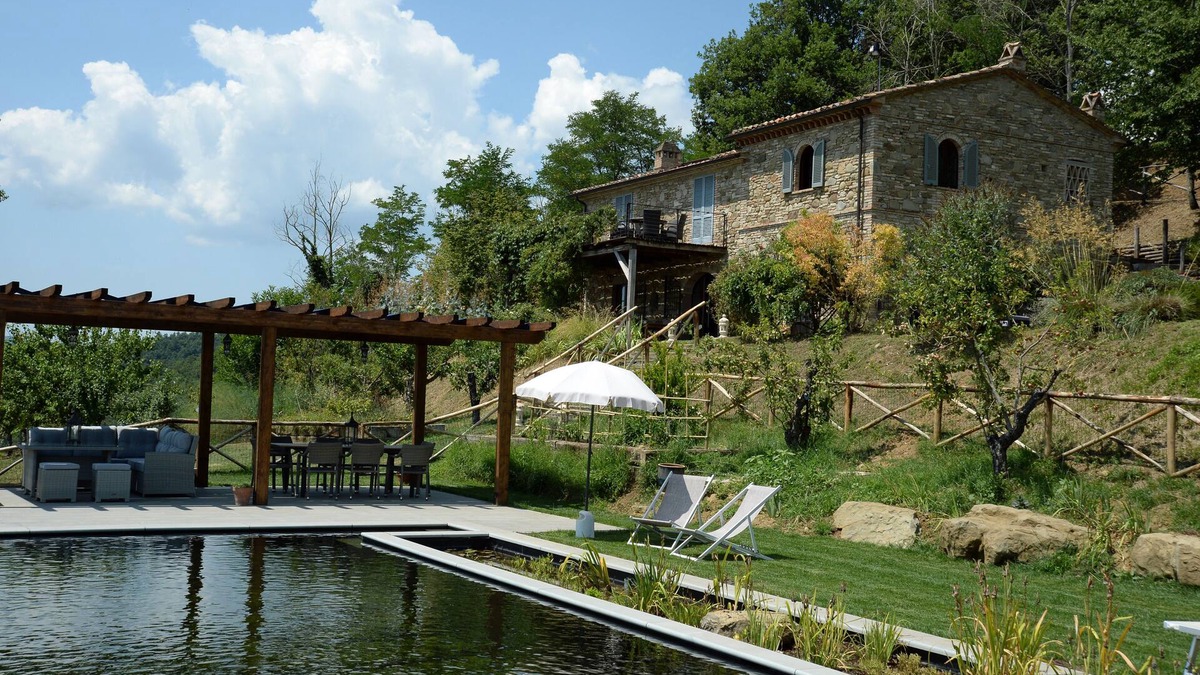 Umbertide Villa | Villa with private pool and panoramic views on Tuscany/Umbria border
