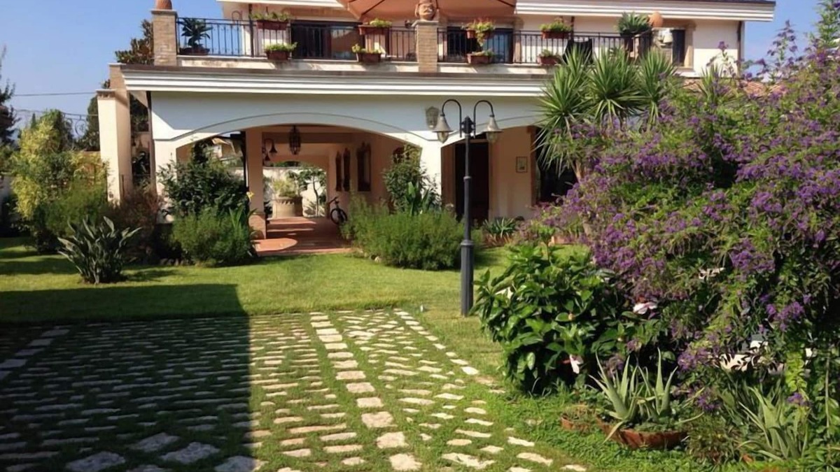 Palmi House | Villa with private pool near the beaches of Palmi