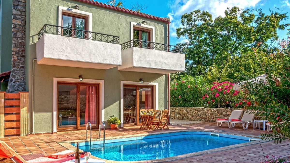 Elos Villa | Villa with prvt pool & Jacuzzi near Elafonissi