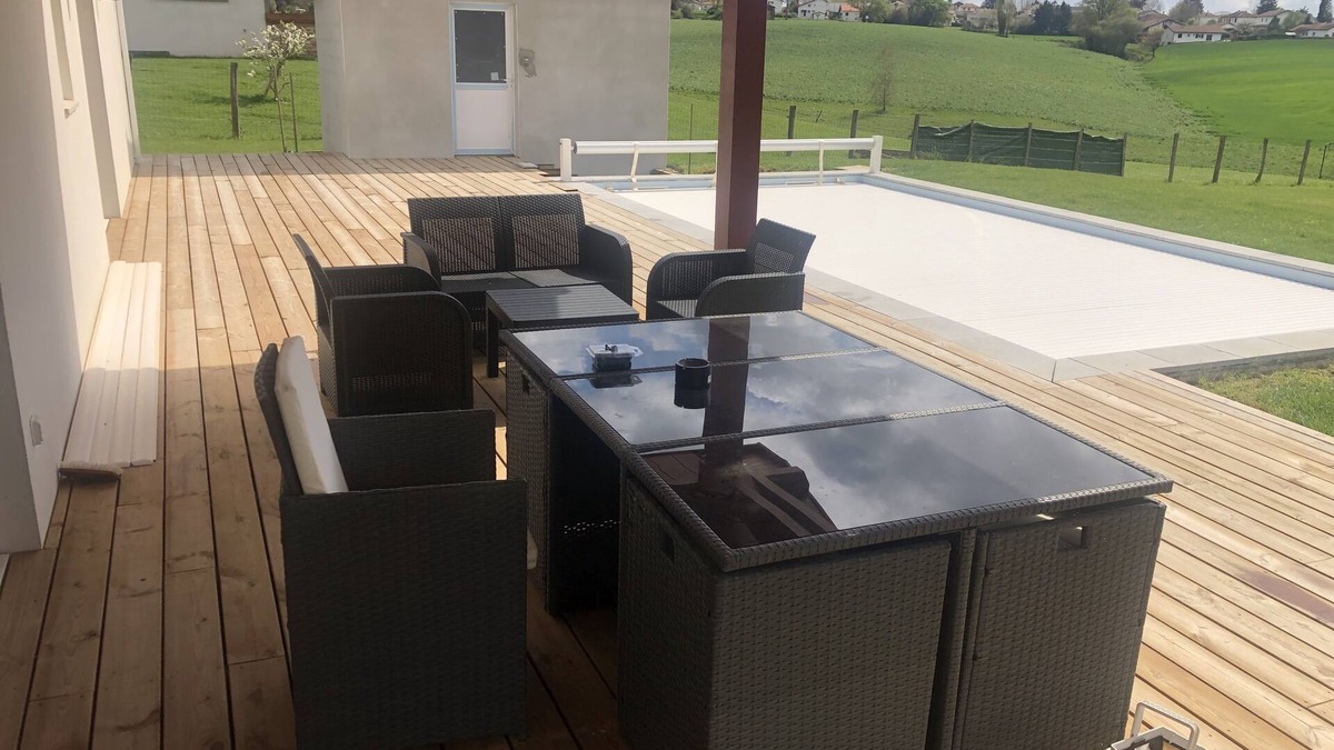 Behasque-Lapiste Villa | Villa with quality services