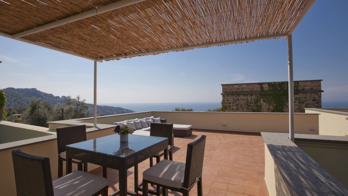Massa Lubrense Villa | Villa with Saracen Tower and swimming pool sea view near Sorrento