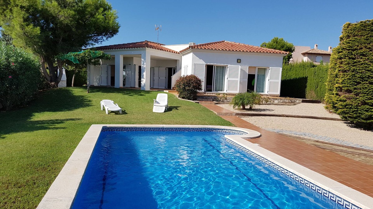 Costa Dorada Villa | Villa with sea view, superb garden, private swimming pool 11 people, air conditioning