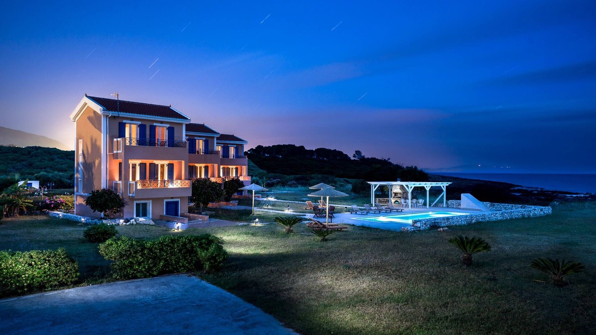 Minia Villa | Villa with sea view