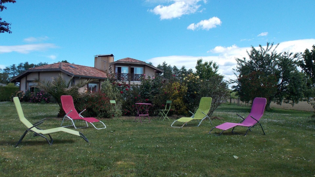 Orx House | Villa with Spa in a protected environment