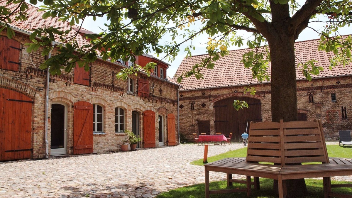 Fresdorf Apartment | Villa Wunderlich, Blaue Wohnung - Schöne Fewo auf dem Land, bei Potsdam/Berlin