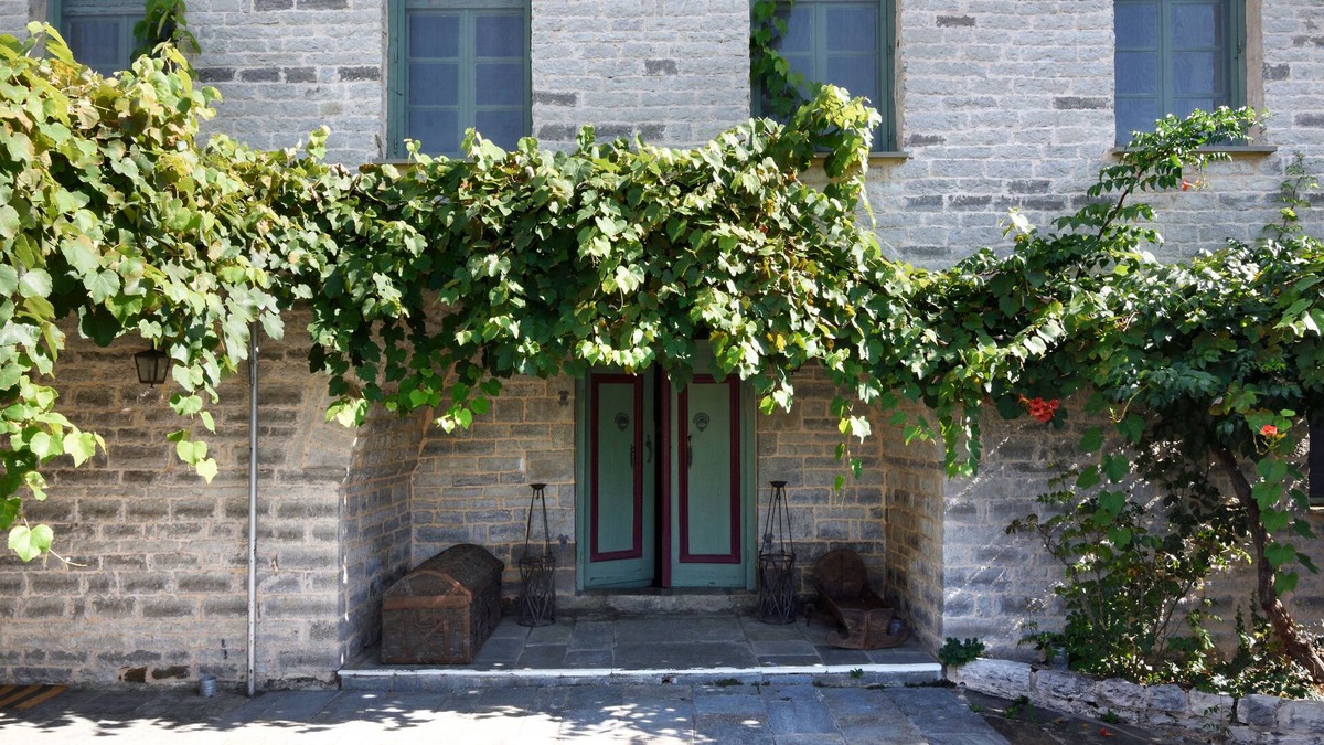 Papigo House | VILLA ZAGORI / THE GREEN HOUSE