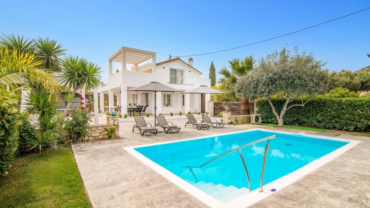 Pantokratoras Villa | Villa Zante Pnoe by Villa Plus