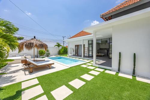 Pererenan Villa | Villa Zoja Canggu, 4 mins to beach, Pererenan