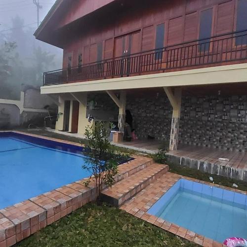 Megamendung Villa | Villa Zoya 1