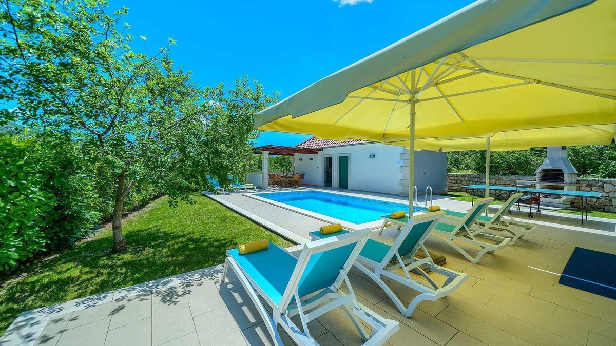 Tucepi Villa | Villa Župa in Dalmatian Hinterland with private pool near Biokovo