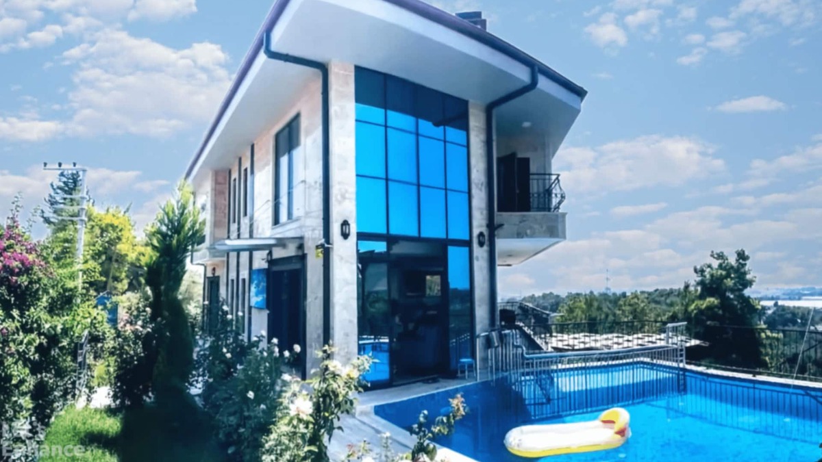 Manavgat Villa | villa15 Lodge, 5BR/5.5BA/Pool/Gym/Sauna/Alfresco Dining & Beach Access