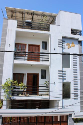 Arunagiri Nagar Apartment | villa24.trinco
