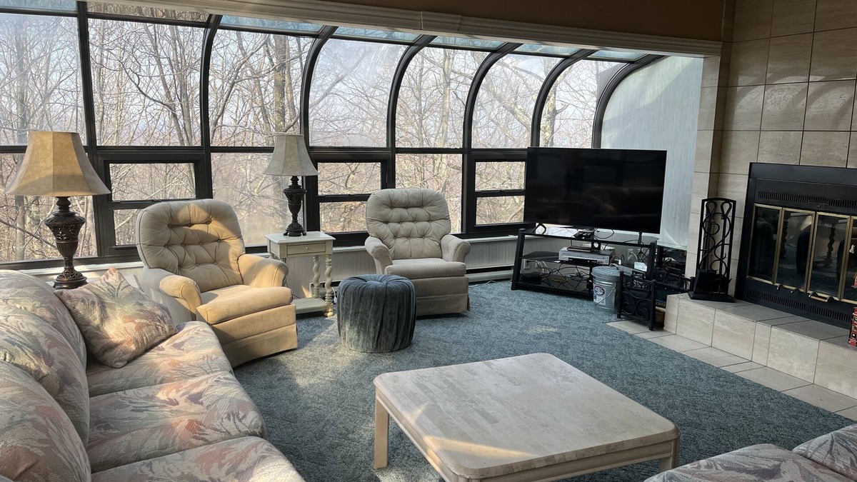 Village at Camelback Condo | Village at Camelback ski in/out a few units from the slopes! Beautiful views!