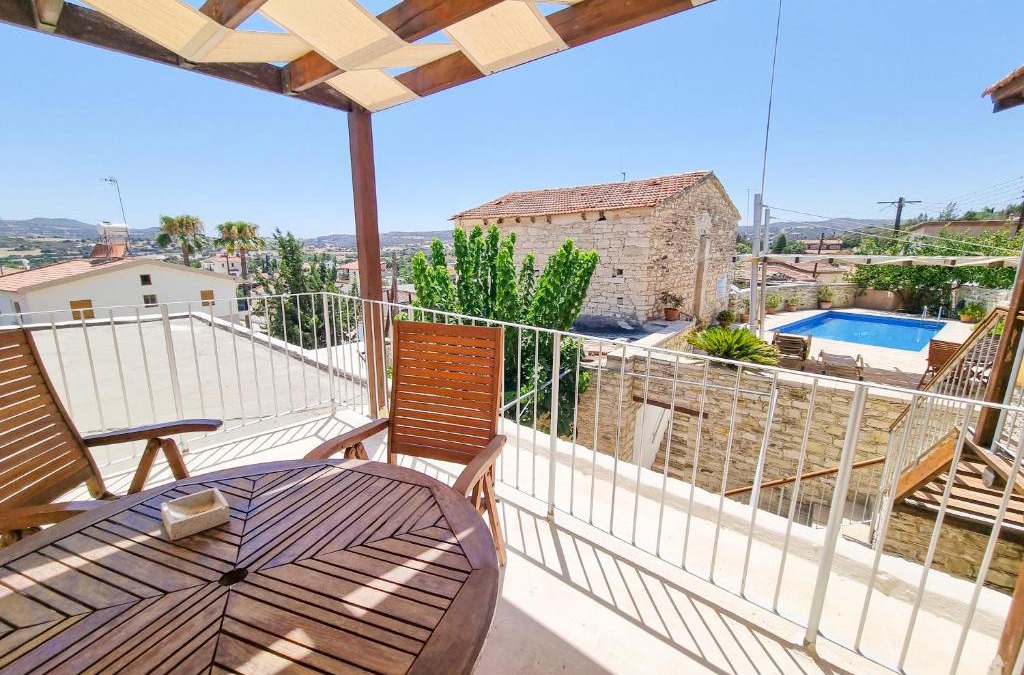 Skarinou Apartment | Village Charm with Pool Apartment at Skarinou