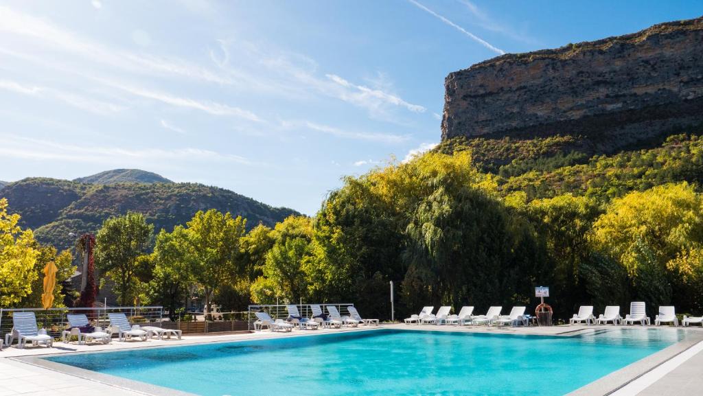 Remuzat Resort | Village Club Les Lavandes - Neaclub