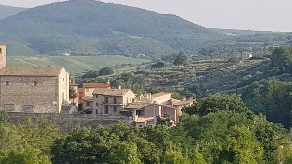 Gualdo Cattaneo House | Village cottage
