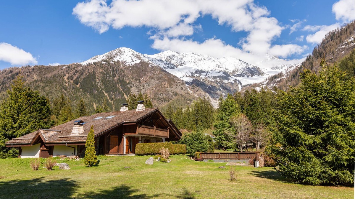 Chamonix-Mont-Blanc Apartment | Village des Oursons Chalet B, Argentière (Chamonix), France