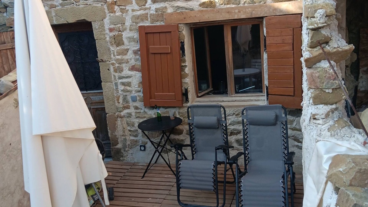 Saint-Andre-de-Rosans House | Village house with terrace on pedestrian lane. medieval rural village.