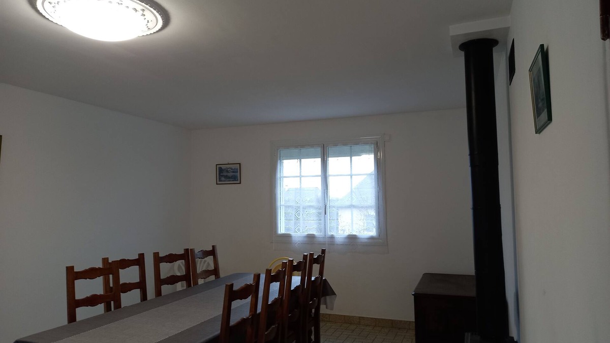 La Selle-Craonnaise House | Village house just a stone's throw from the countryside