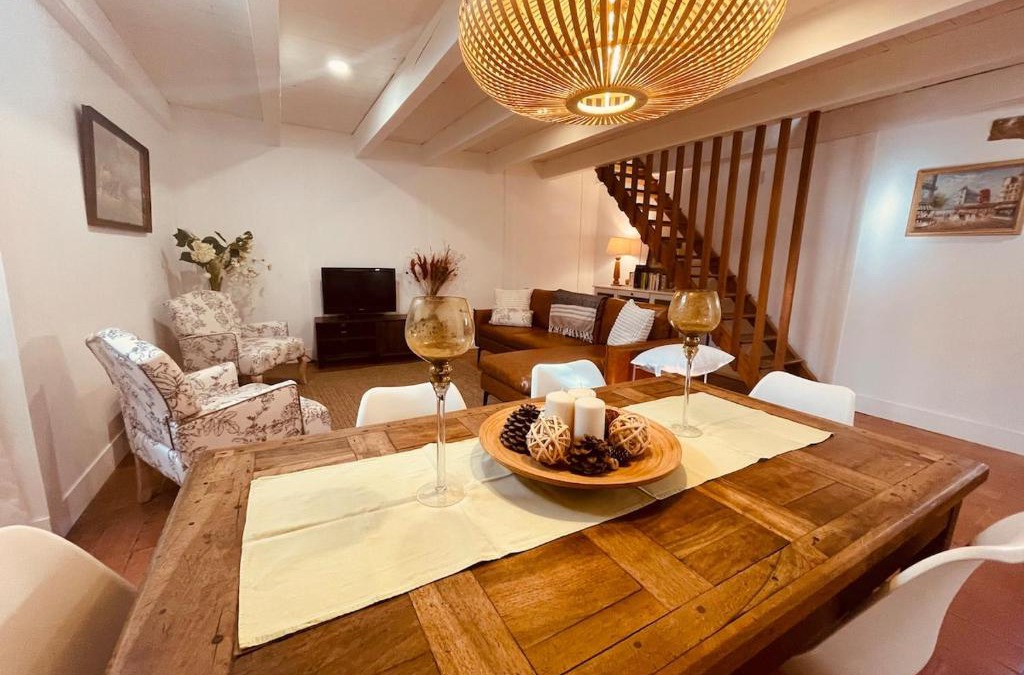 Soubes House | village house, 2 terrace & Air conditioner