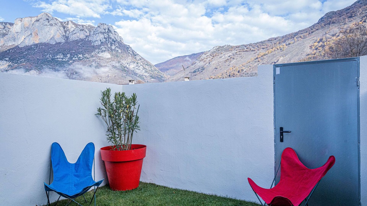 Pech House | Village house at the foot of the Plateau de Beille