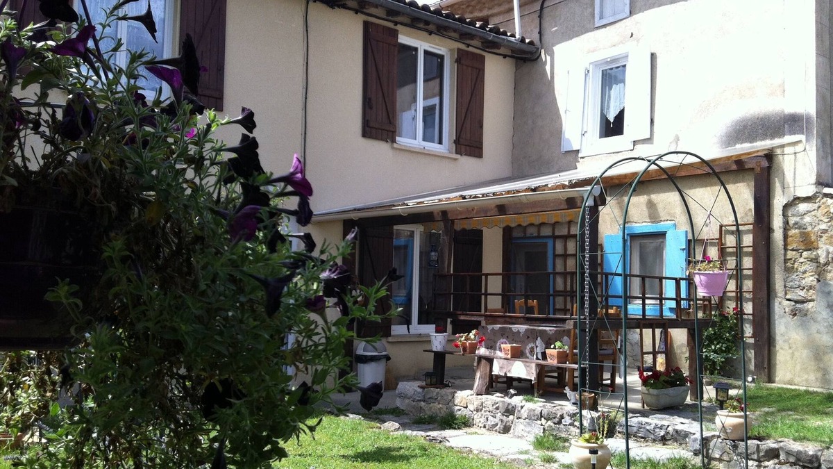 Pereille House | village house in the Pyrenees Cathares countryside, Péreille Ariège