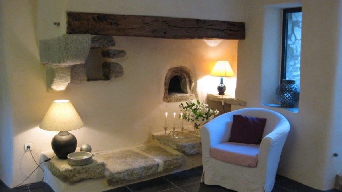 Villefort Cottage | Village house: The little house of the mill