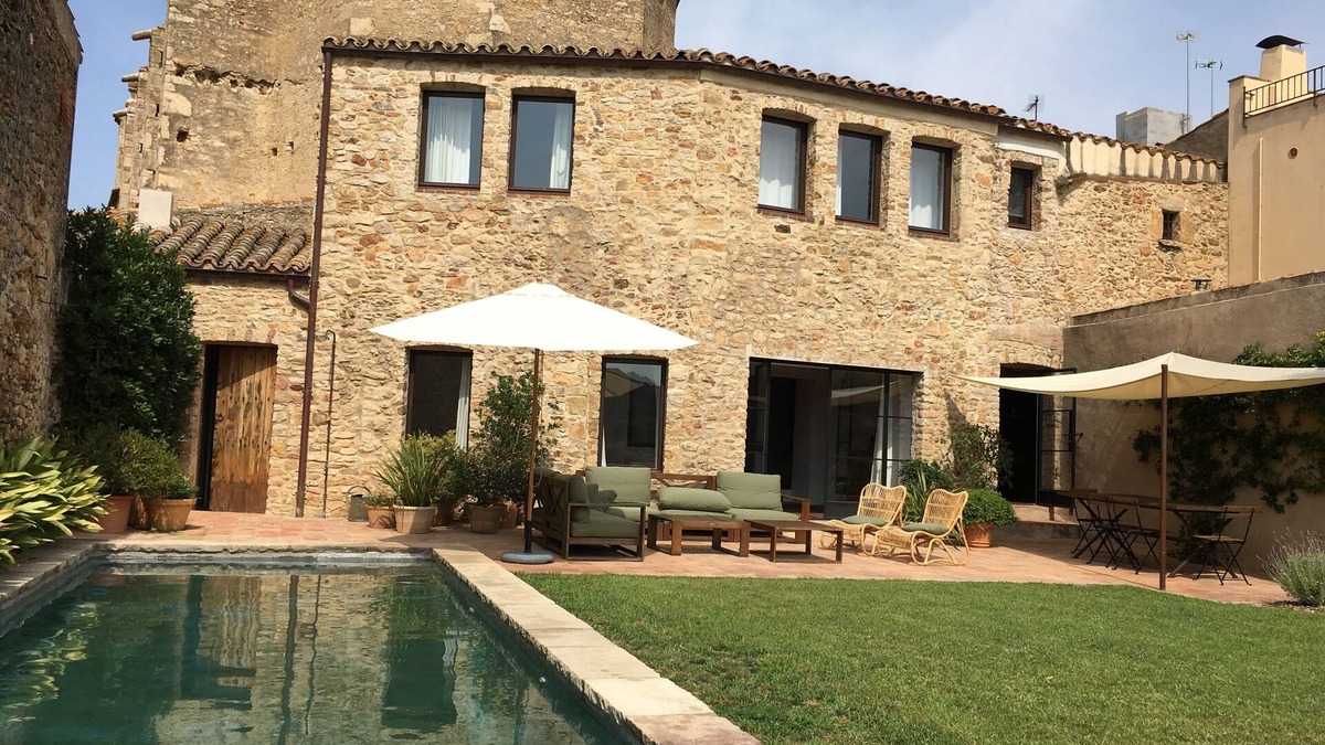 Regencos House | Village house with garden and pool. Costa Brava