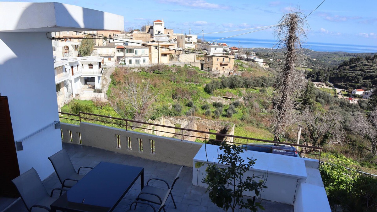 Kournas House | Village House with Large Terrace - Amazing Sea and Mountain View!