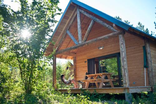 Antonne-et-Trigonant Resort | Village Huttopia Lanmary