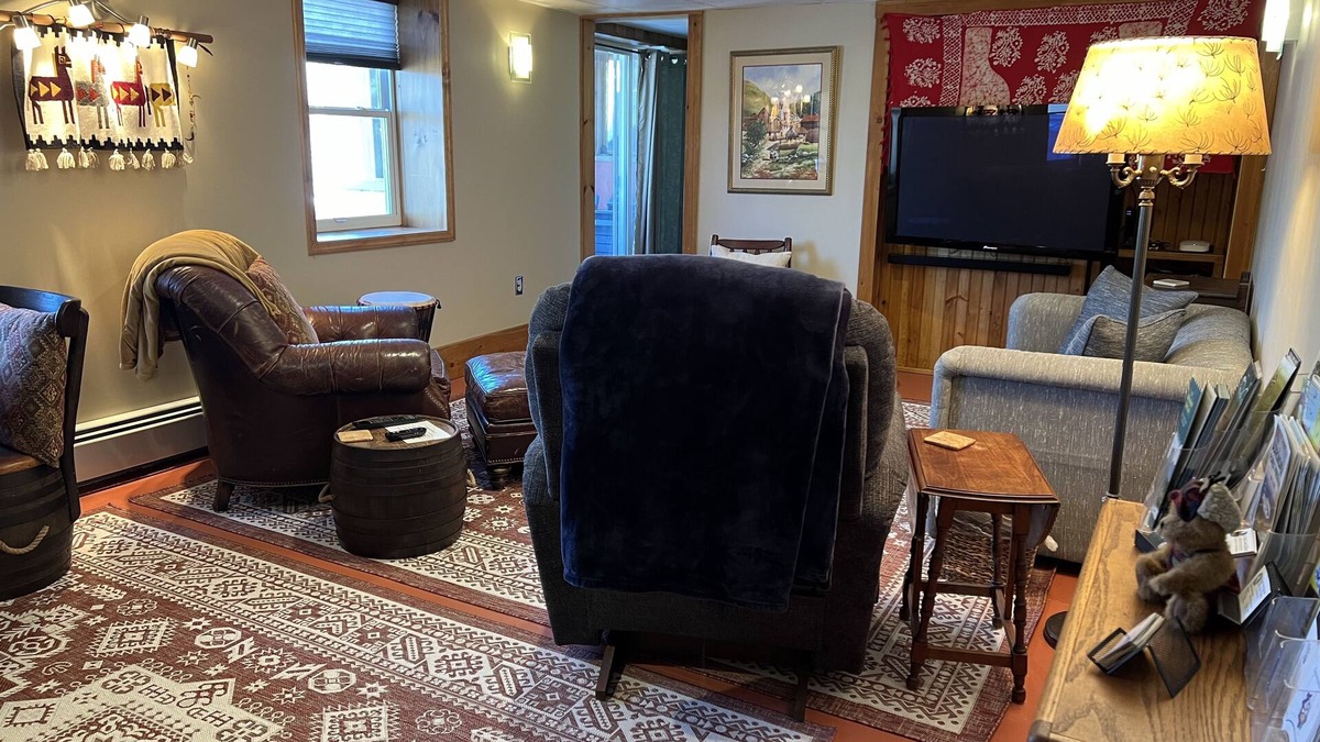 Saranac Lake Apartment | Village Nook,1 BR Apt.-on the Rail Trail, easy walk downtown.