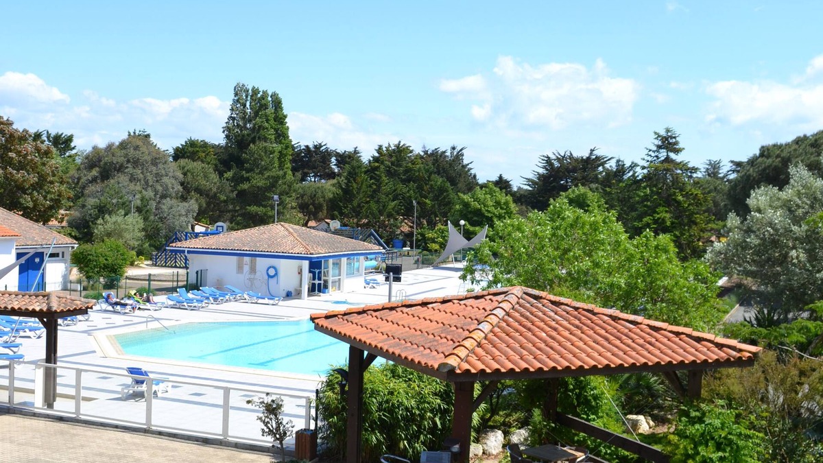 Le Bois-Plage-en-Re RV Rental | Village Océanique
