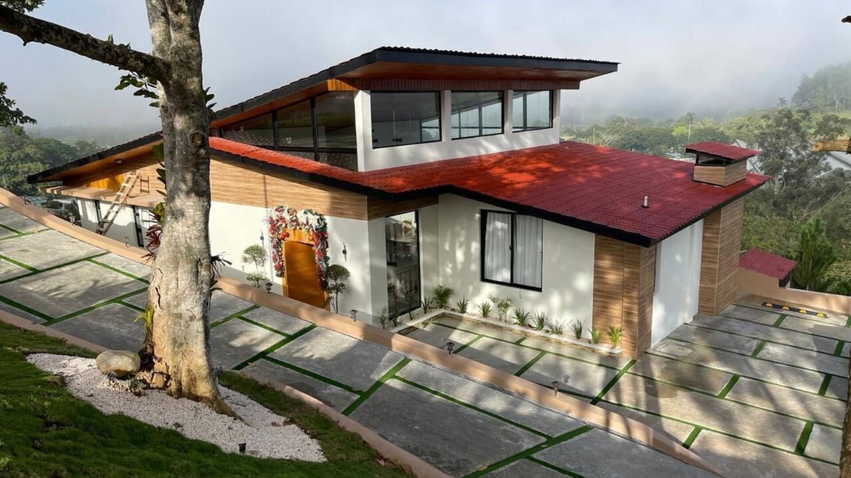 Banilejo Villa | Village of Lugo with Dreamlike Landscape