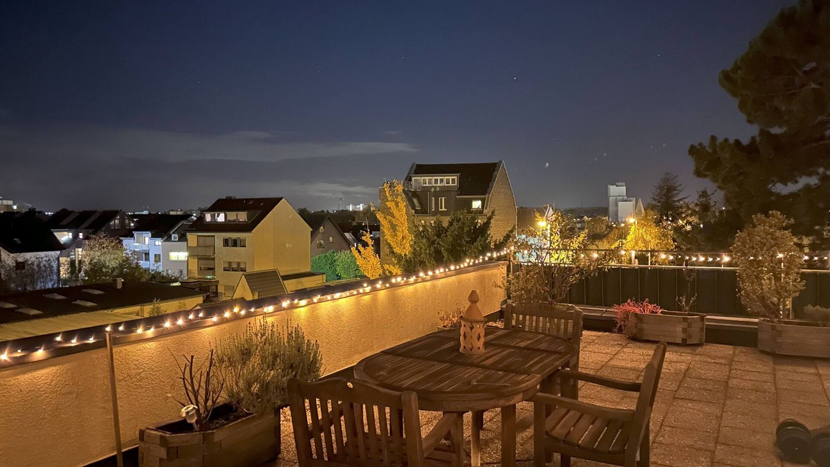 Rhein-Erft-Kreis District Apartment | Village Vista Penthouse