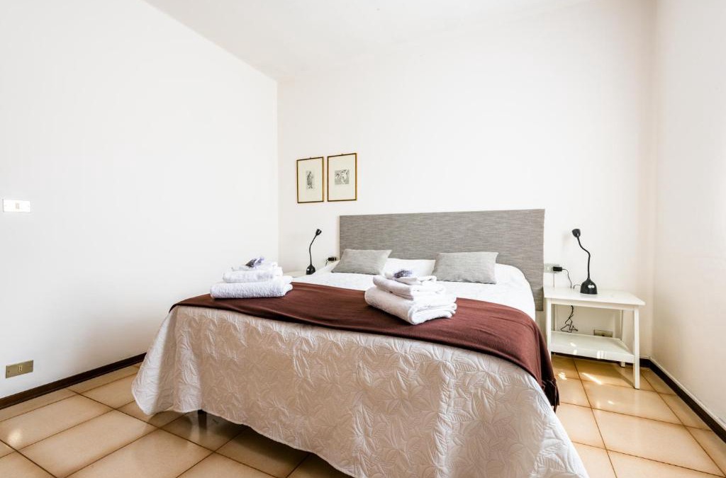 Villaggio degli Sposi Apartment | VILLAGGIO HOSPITAL HOUSE