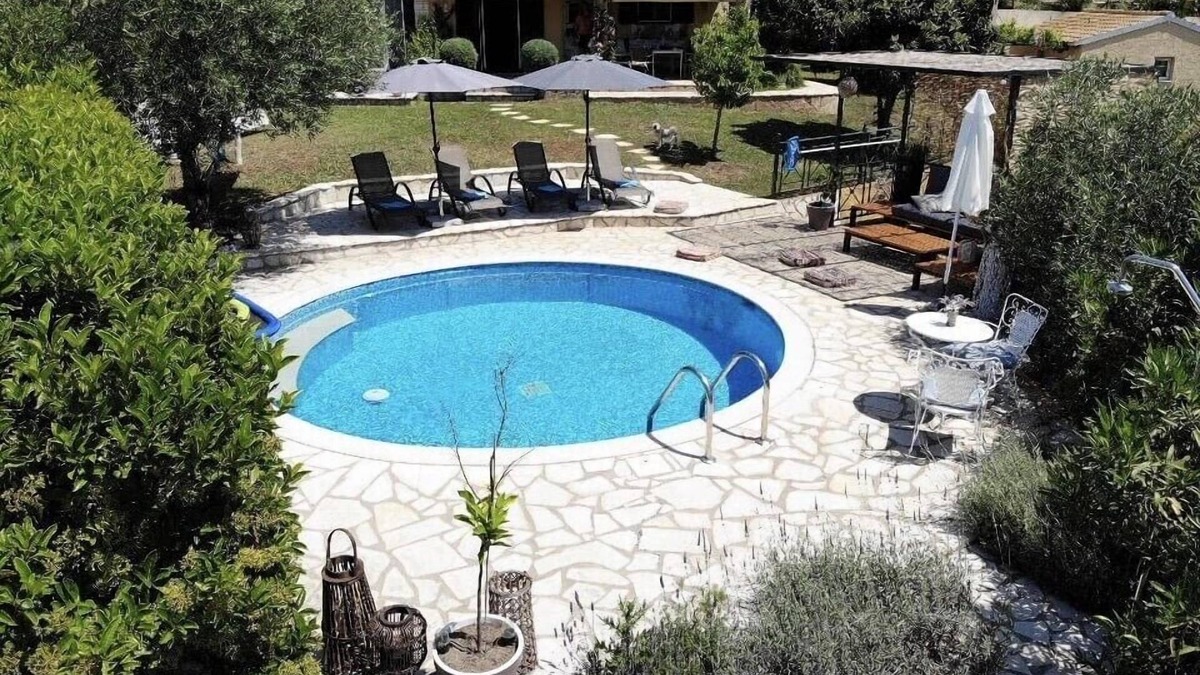 Afra Villa | Villajusjo. A Beautiful countryside villa with pool, outdoor kitchen/BBQ