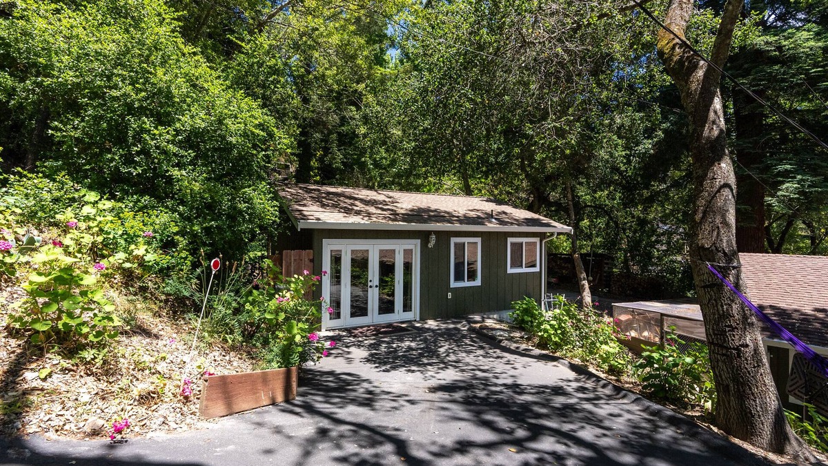Los Gatos Cottage | VillaNola! Your Santa Cruz Mnts Abode Under Redwoods, No Crowds & All Adventure!