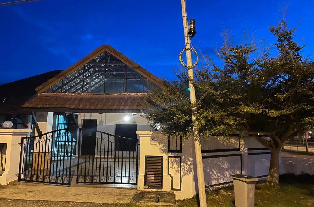 Sri Gading Apartment | VillaParadise Homestay