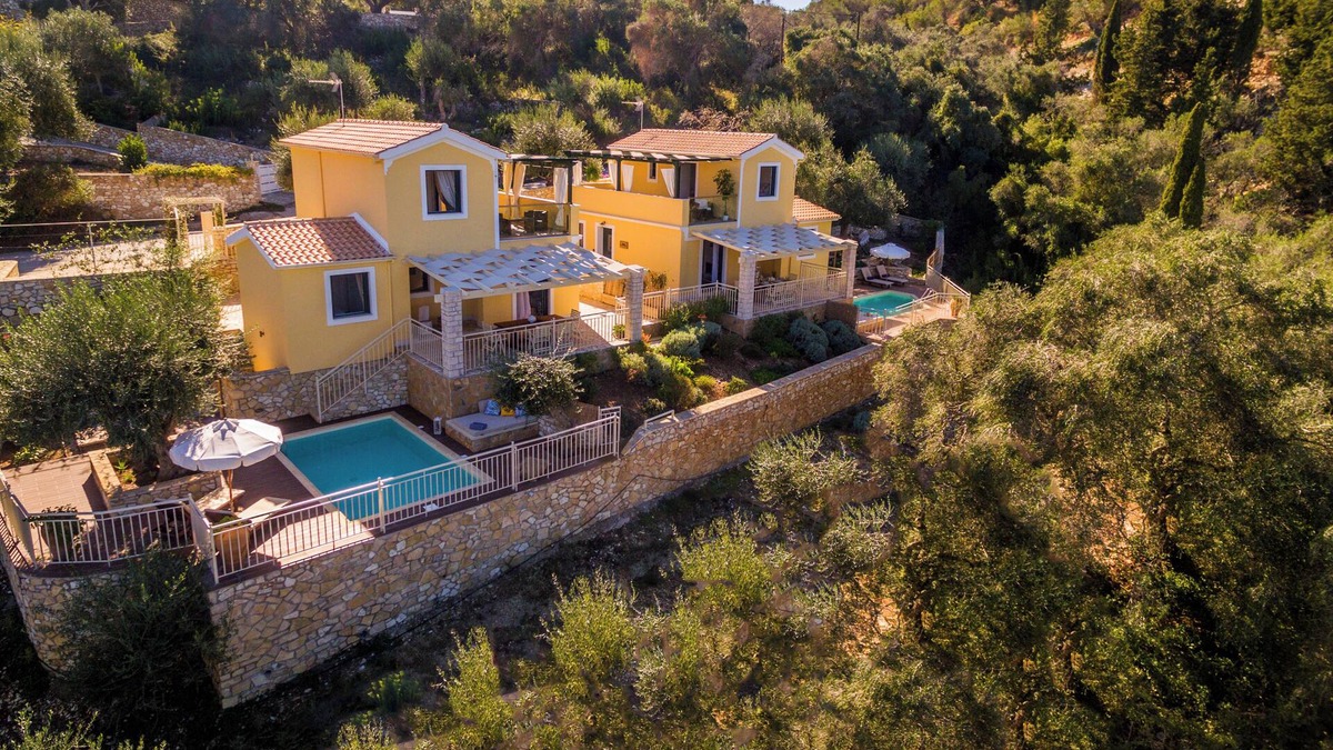 Monodendri Villa | Villas Muscallas by Konnect, 200m from the Beach.