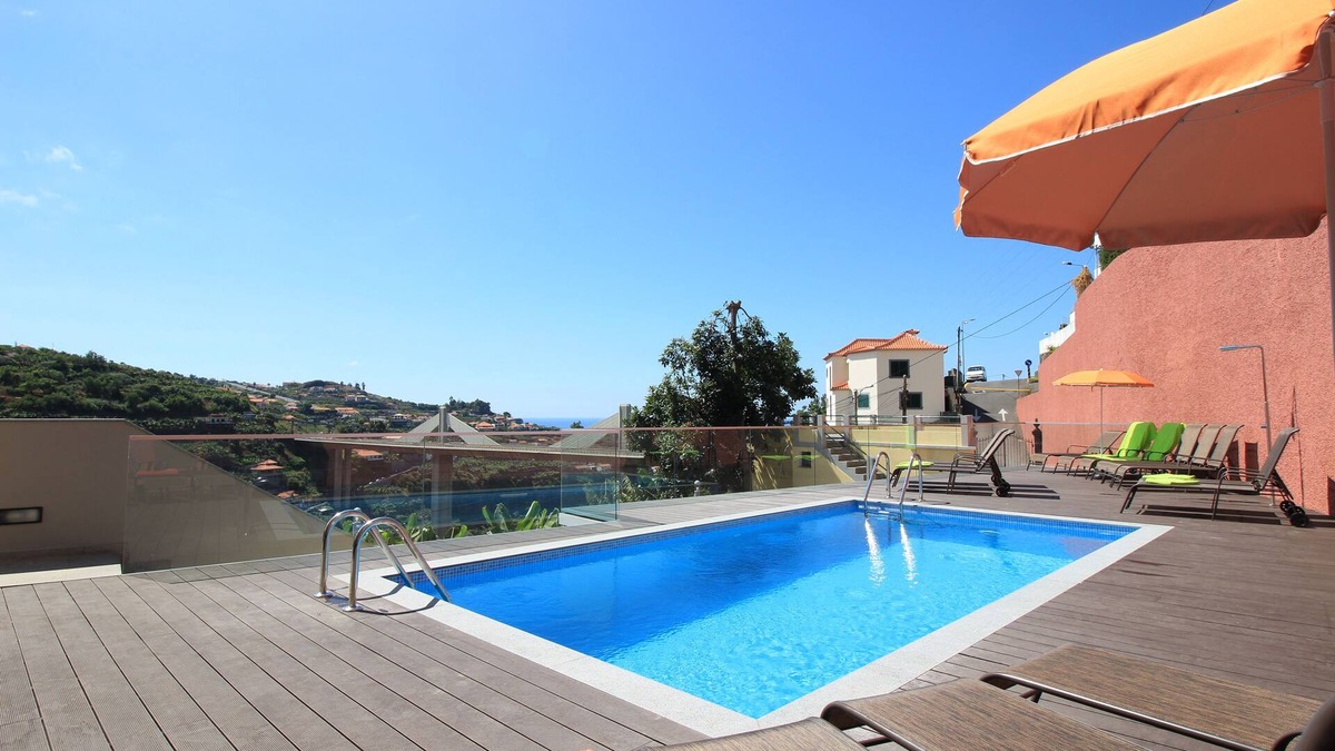 Madeira Island Villa | Villas Quinta da Lapa 2. Villa. Heated pool. WiFi