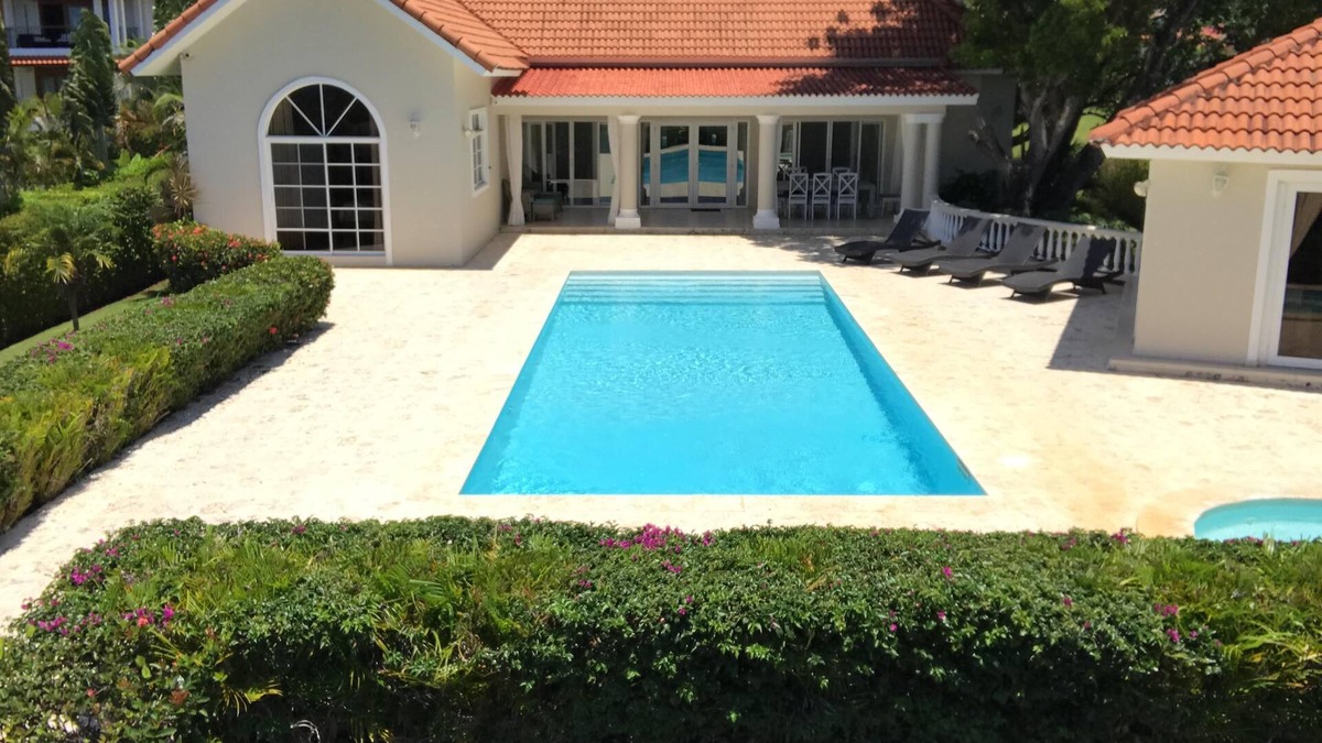 Urbanizacion Tavarez Villa | VillaTracey! 5BR/5BA Luxury Sosua OcnView Pool Jacuzzi Walk 2 Town Pool Table