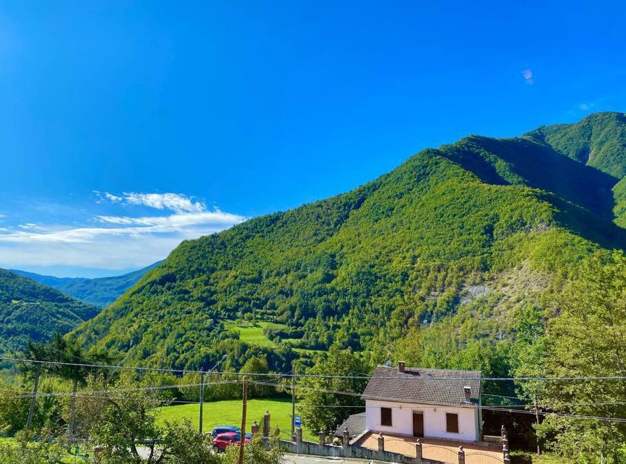 Corbesassi House | Villetta a schiera con giardino - Val Trebbia