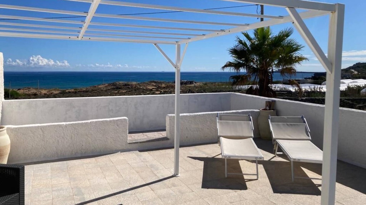Pachino Villa | Villetta Oasi 3 minutes walk from the beach