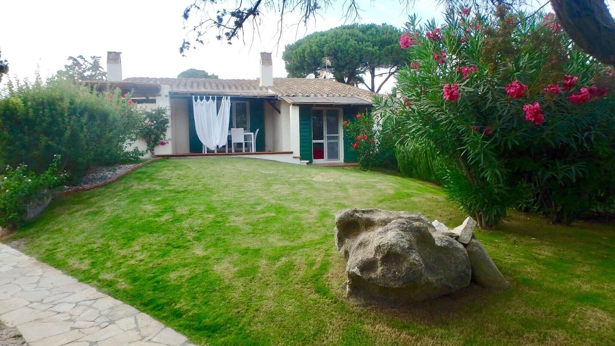 Notteri House | Villetta on the beach of Porto Giunco ​(Notteri). ITALIANO/ENGLISH/FRENCH