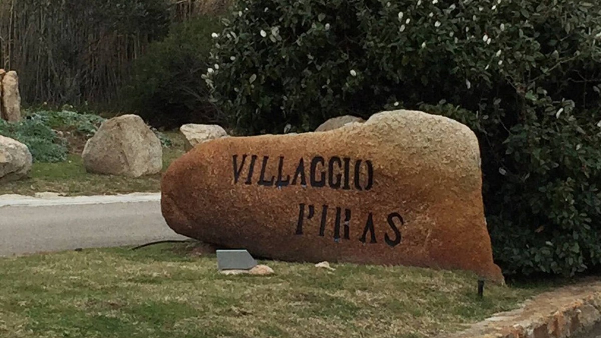 Villaggio Piras Cottage | Villetta RosaNew villa with garden a few minutes walk from the beach