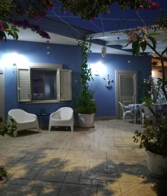 Casuzze House | "Villetta tra Mare e Barocco"