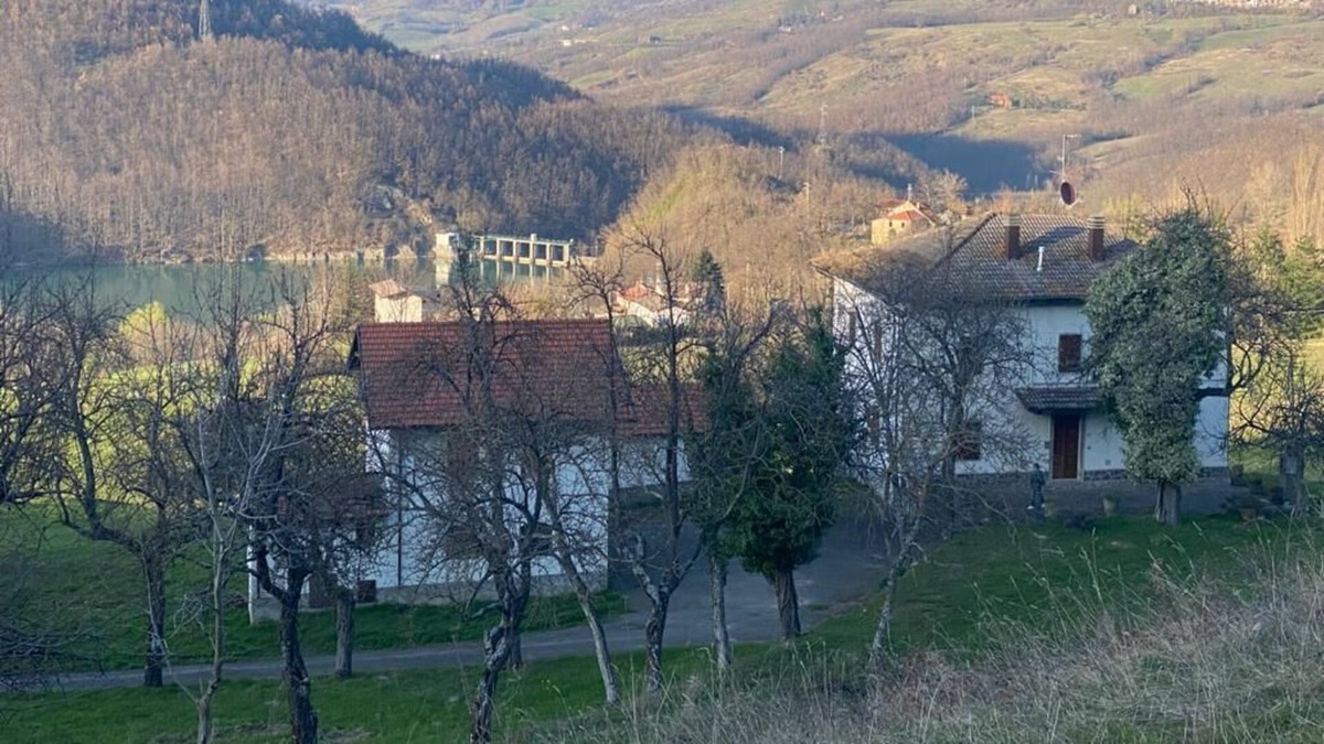 Castiglione dei Pepoli House | VILLETTA VISTA LAGO IN ESCLUSIVA