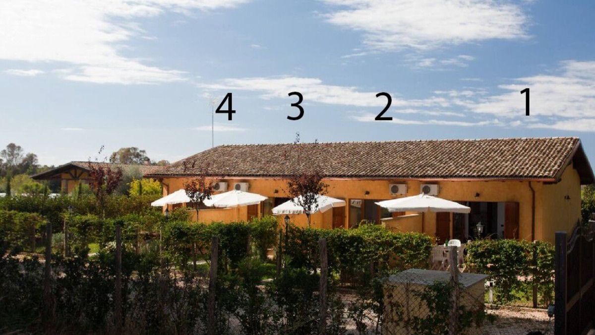 Sabaudia House | Villino 3 Sabaudia a stone's throw from the sea in Circeo national park