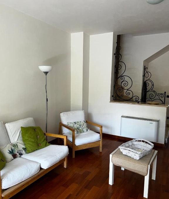 Civita Castellana Apartment | VILLINO CARLOTTA - Parking for bike - relax - spazio - garden - privacy -
